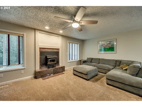 16312 Ne 28th Court Ridgefield WA 98642