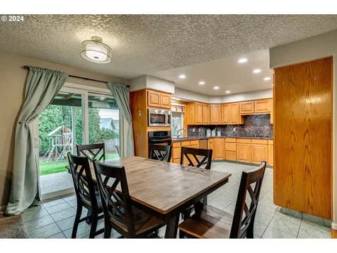 16312 Ne 28th Court Ridgefield WA 98642
