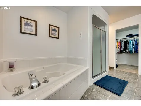 16312 Ne 28th Court Ridgefield WA 98642
