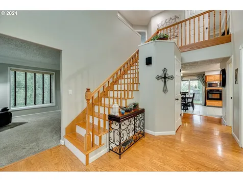 16312 Ne 28th Court Ridgefield WA 98642