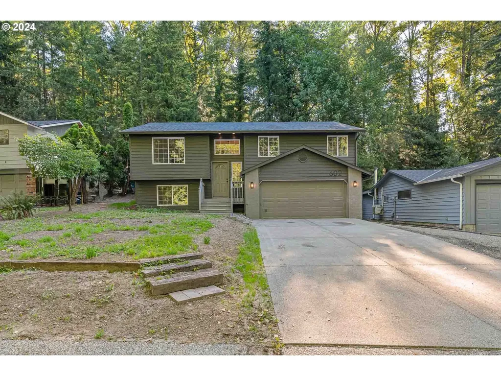 602 N 23rd Avenue Kelso WA 98626