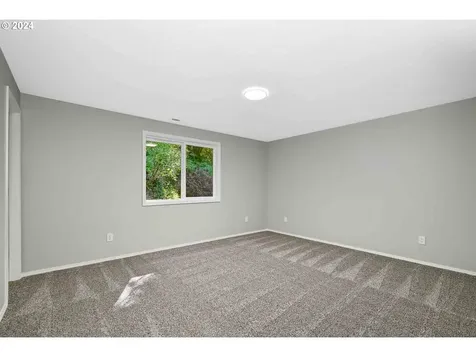 602 N 23rd Avenue Kelso WA 98626