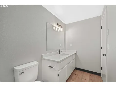 602 N 23rd Avenue Kelso WA 98626