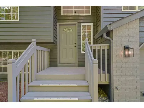 602 N 23rd Avenue Kelso WA 98626