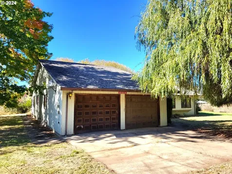 11830 SW Gopher Valley Road Sheridan OR 97378