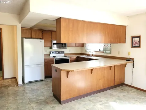 11830 SW Gopher Valley Road Sheridan OR 97378