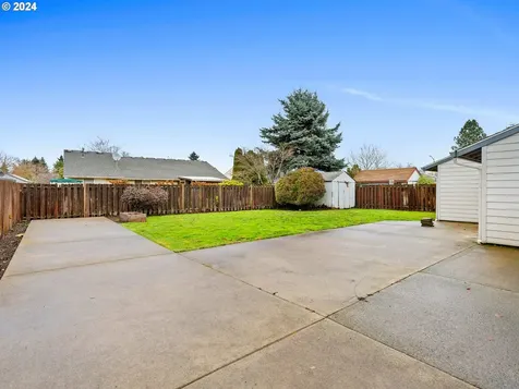 10016 NE 71st Street Vancouver WA 98662