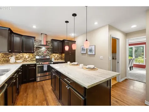 17154 Nw Woodmere Court Beaverton OR 97006
