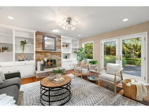 17154 Nw Woodmere Court Beaverton OR 97006