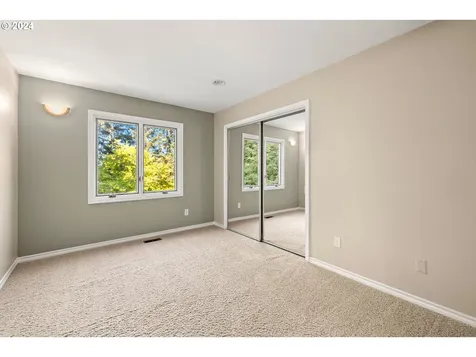 17154 Nw Woodmere Court Beaverton OR 97006