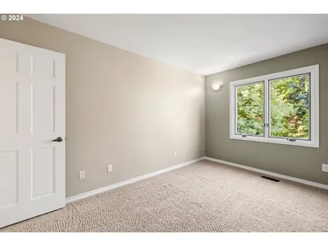 17154 Nw Woodmere Court Beaverton OR 97006