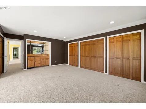 17154 Nw Woodmere Court Beaverton OR 97006