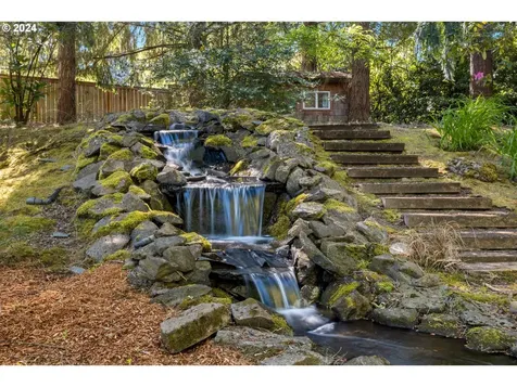 17154 Nw Woodmere Court Beaverton OR 97006