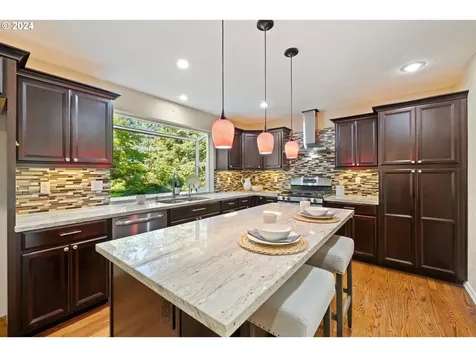 17154 Nw Woodmere Court Beaverton OR 97006