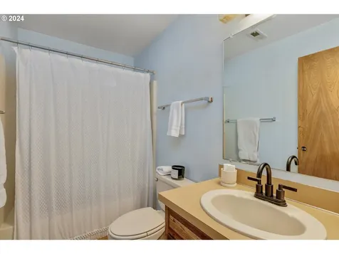 19301 Se Debora Drive Damascus OR 97089