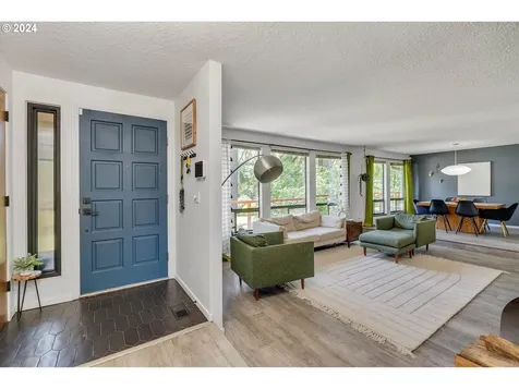 19301 Se Debora Drive Damascus OR 97089