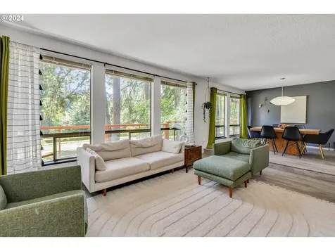 19301 Se Debora Drive Damascus OR 97089