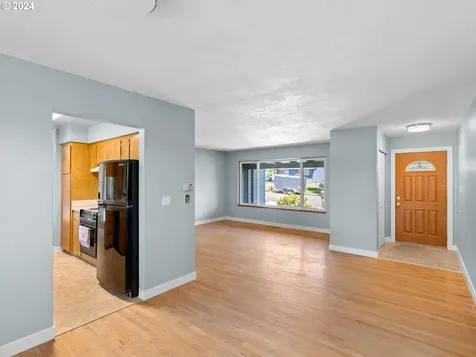 13109 Sw 62nd Avenue Portland OR 97219