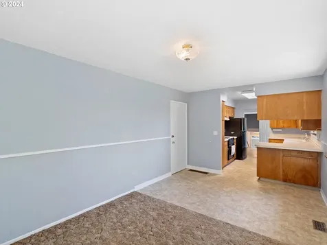 13109 Sw 62nd Avenue Portland OR 97219