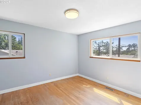 13109 Sw 62nd Avenue Portland OR 97219