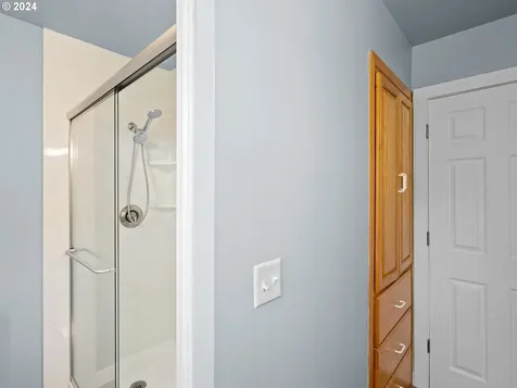 13109 Sw 62nd Avenue Portland OR 97219