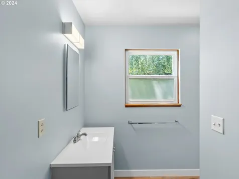 13109 Sw 62nd Avenue Portland OR 97219