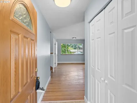 13109 Sw 62nd Avenue Portland OR 97219