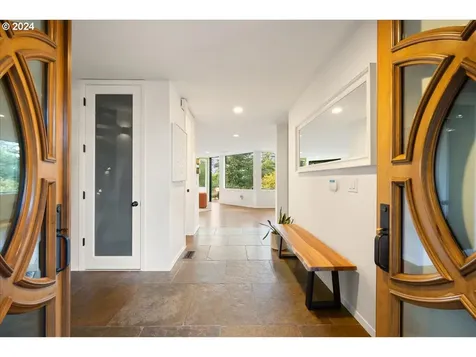 20967 SW Meadow Way Tualatin OR 97062