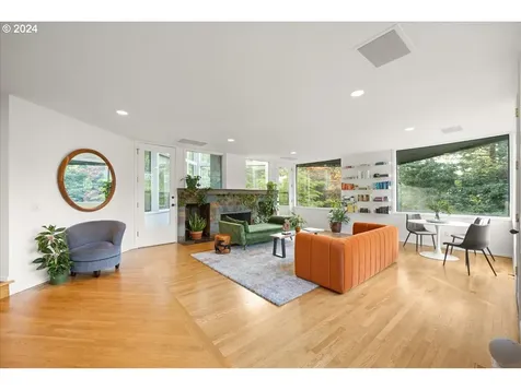 20967 SW Meadow Way Tualatin OR 97062