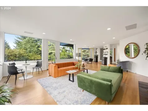 20967 SW Meadow Way Tualatin OR 97062