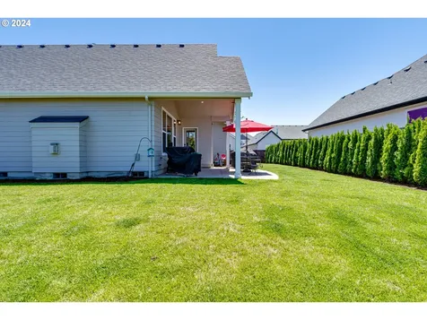 1020 S 33rd Street Springfield OR 97478