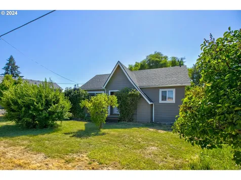 535 S State Street Sutherlin OR 97479