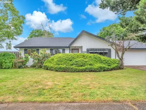 306 E Park Avenue Molalla OR 97038