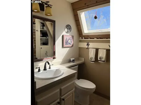 5971 View Court Florence OR 97439