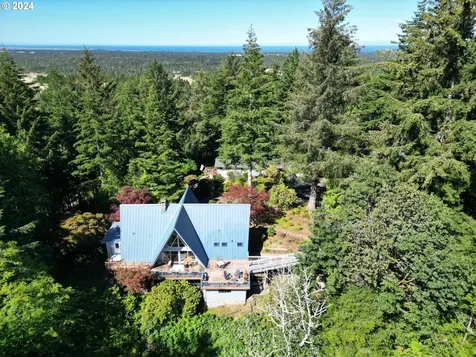 5971 View Court Florence OR 97439