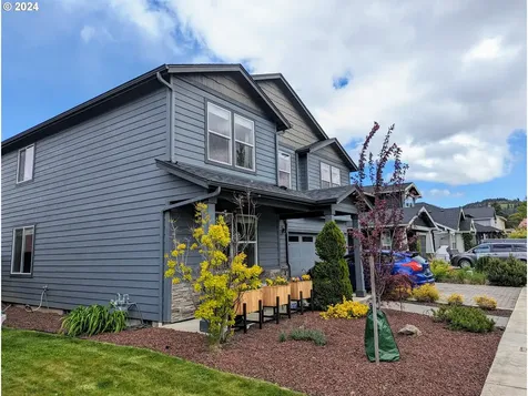 408 Cameo Drive Hood River OR 97031