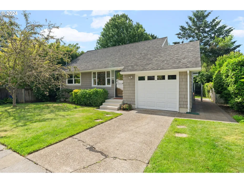 2916 Se Sherman Street Portland OR 97214