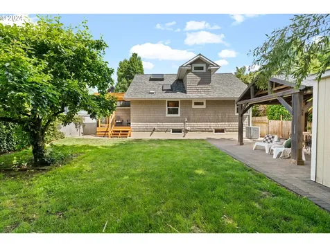 2916 Se Sherman Street Portland OR 97214