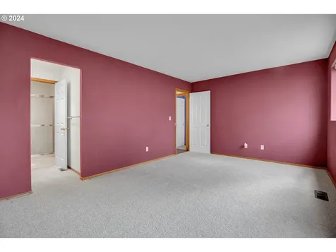664 SE 72nd Avenue Hillsboro OR 97123