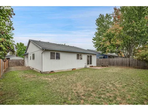664 SE 72nd Avenue Hillsboro OR 97123