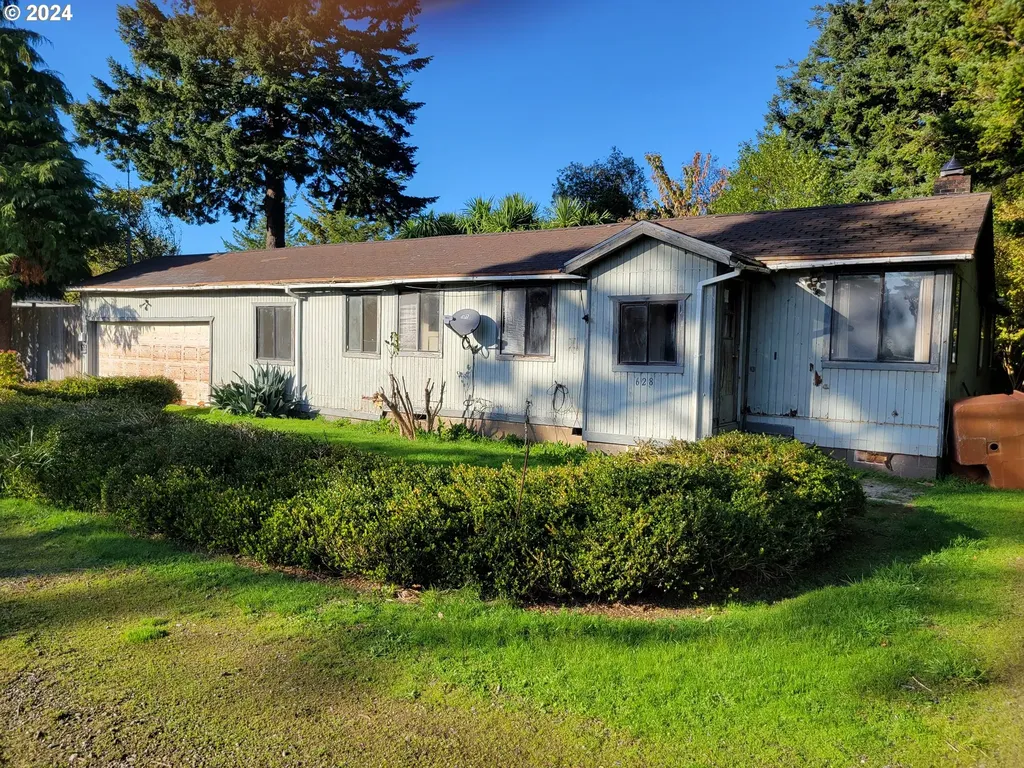 628 20th Street Port Orford OR 97465