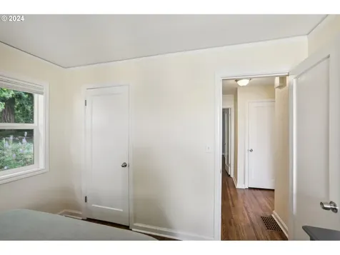 8835 NE Beech Street Portland OR 97220