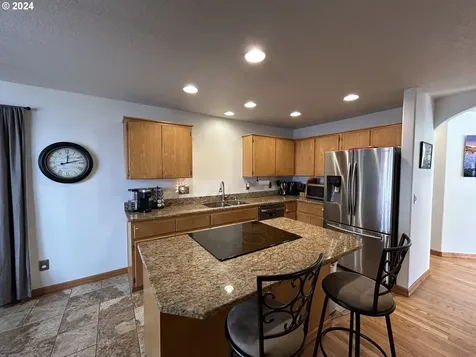 3083 SW Corbeth Lane Troutdale OR 97060