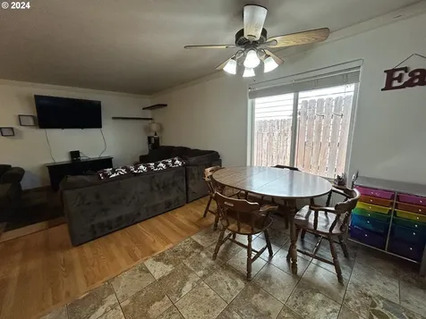 3083 SW Corbeth Lane Troutdale OR 97060