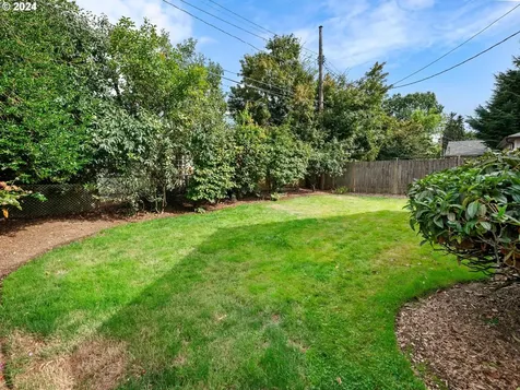 2144 Ne 78th Avenue Portland OR 97213