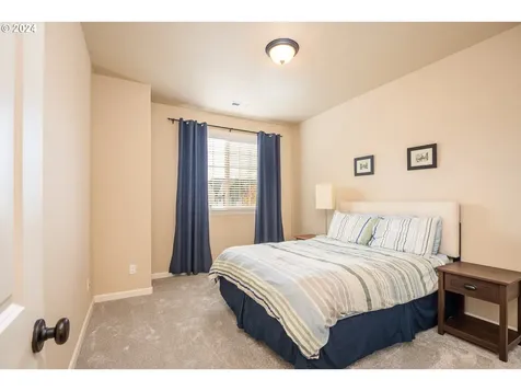14705 Sourwood Street Oregon City OR 97045
