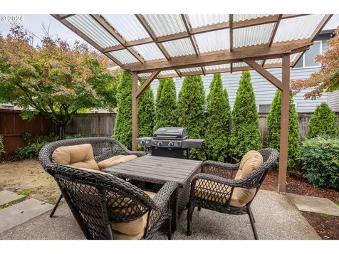 14705 Sourwood Street Oregon City OR 97045