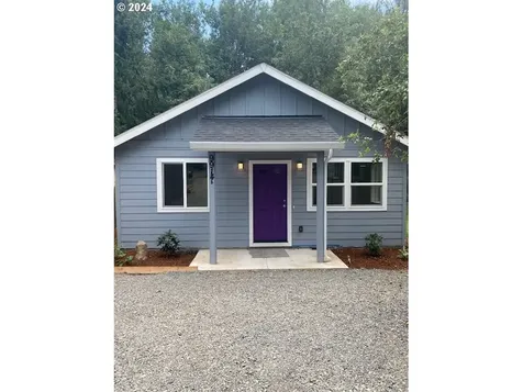 9914 SE Taggart Street Portland OR 97266