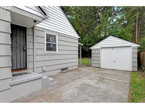 6207 Ne 21st Avenue Portland OR 97211
