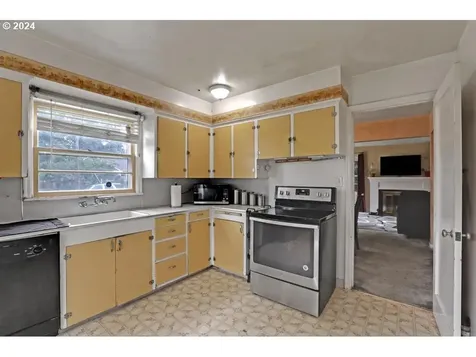 6207 Ne 21st Avenue Portland OR 97211